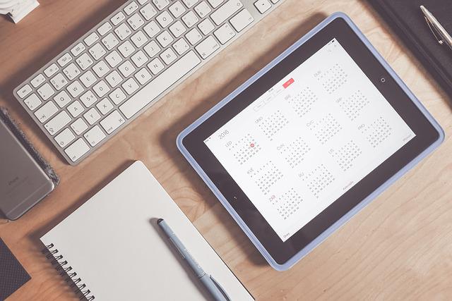 Can Scheduling Social Media Posts Hurt Your Brand?
